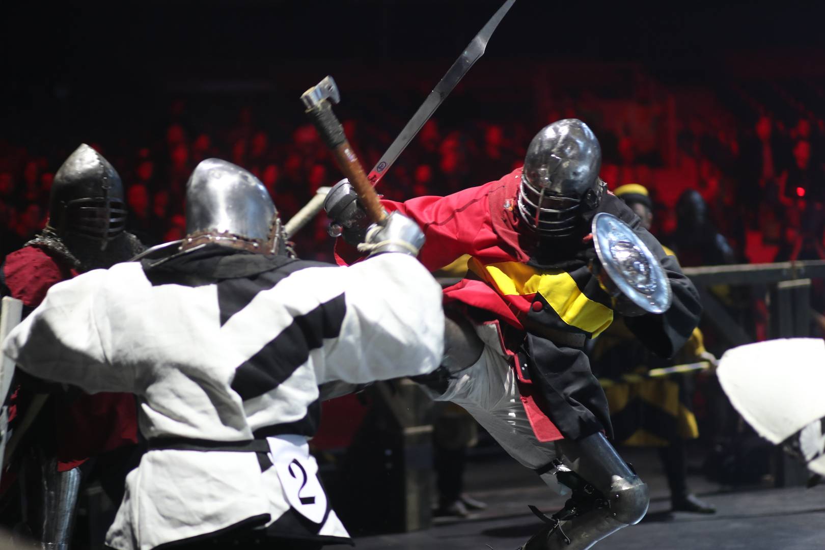 Бугурт в ИСБ: Массовые сражения как вершина исторического средневекового боя