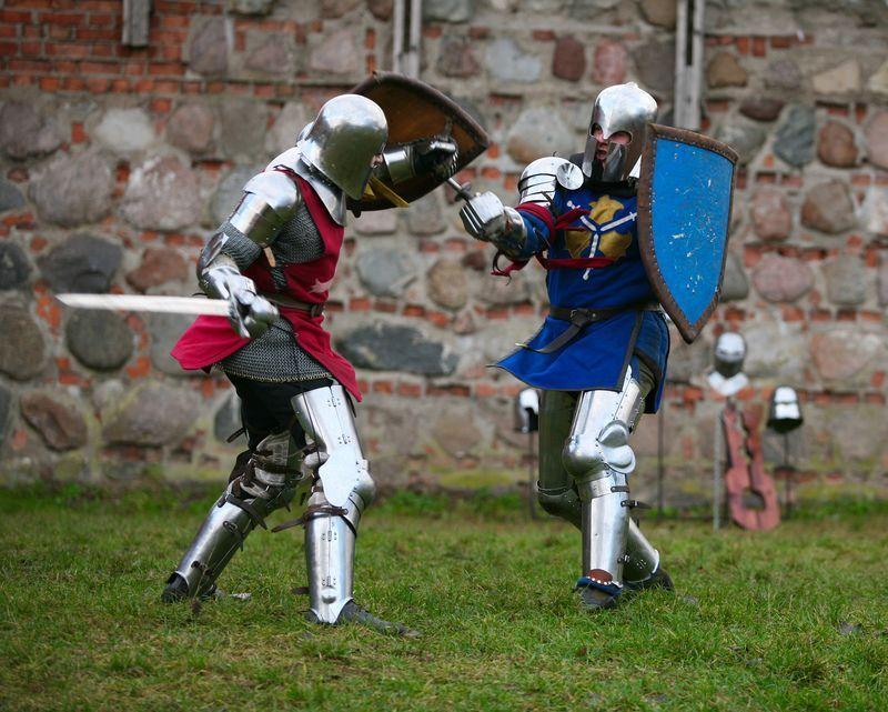 Исторический средневековый бой в Волгограде: клубы, турниры и традиции