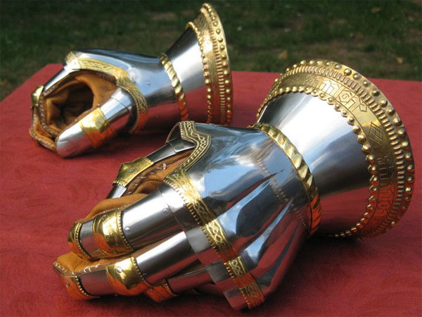 Изготовление латных перчаток своими руками: руководство для реконструктора
