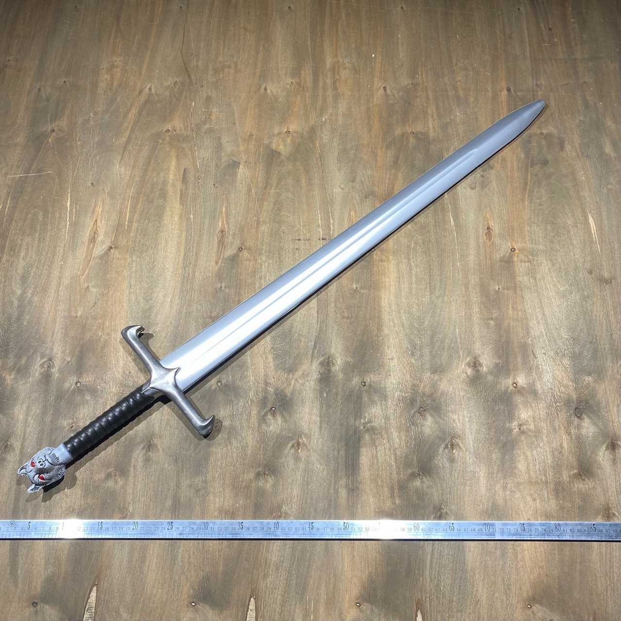 Ларп-меч: Игровой инвентарь в мире исторической реконструкции и ИСБ