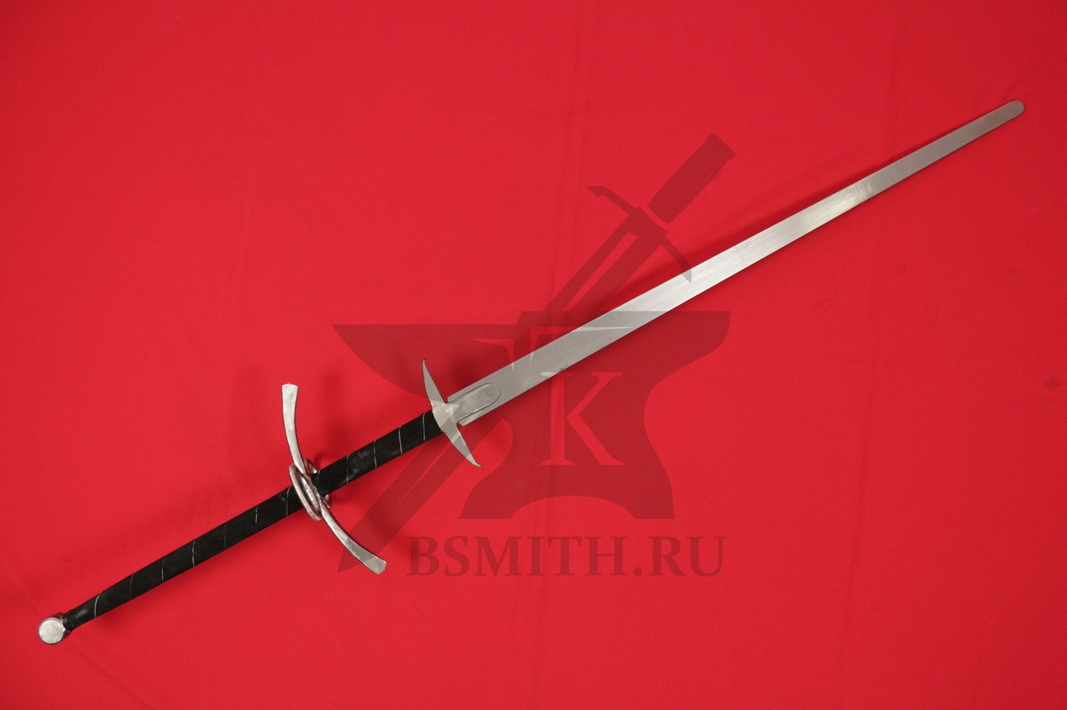 Легендарные двуручные мечи: от мифов к исторической реальности в ИСБ и реконструкции