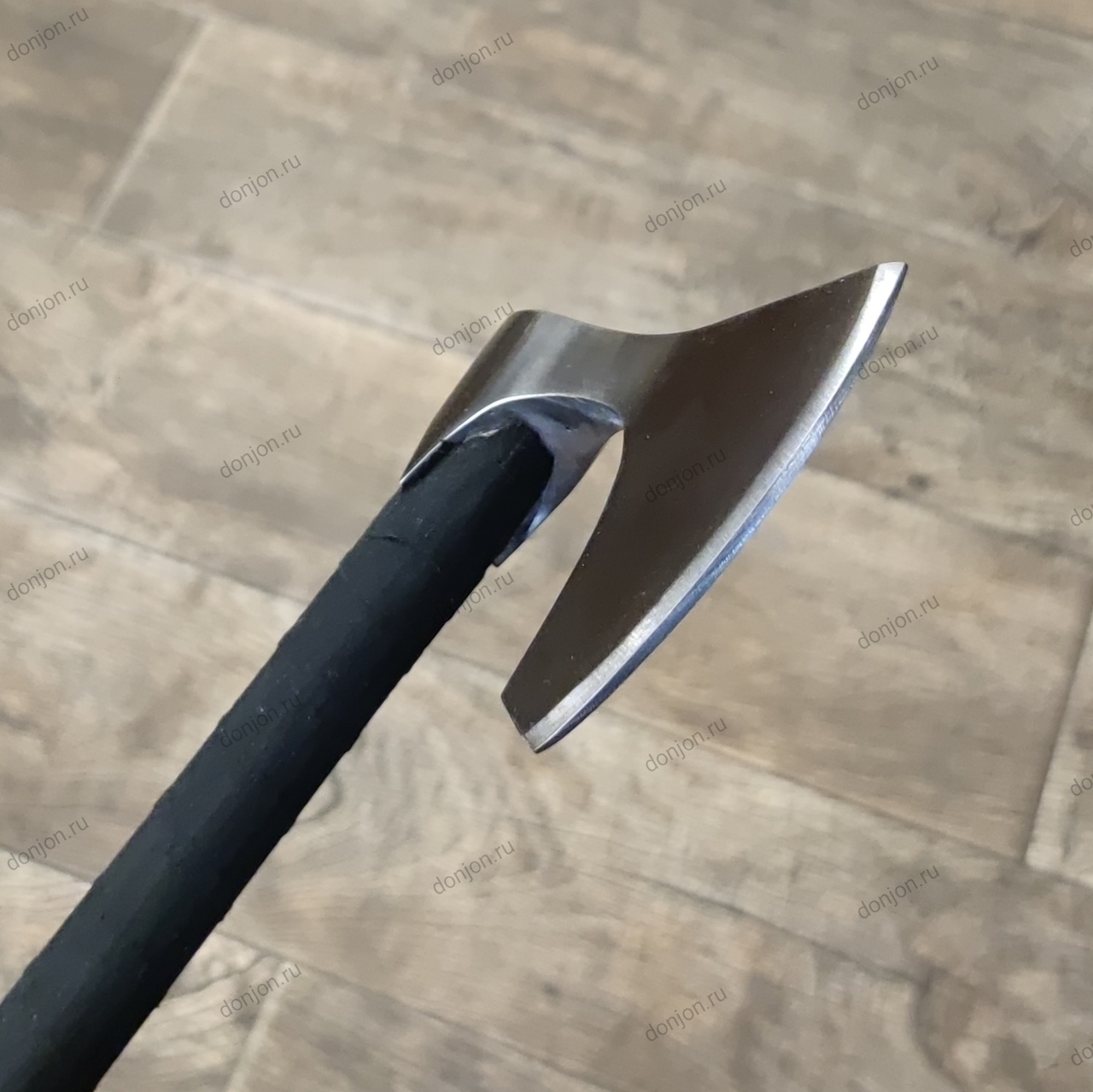 Оружие в Историческом Средневековом Бое: от реплик до спортивного инвентаря